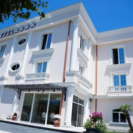 Hotel Eiffel Tirana