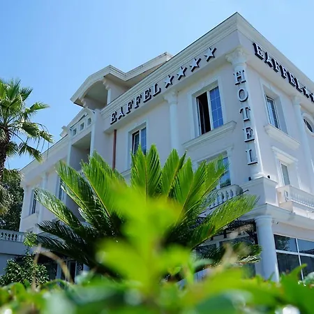 Eiffel Hotel 4*