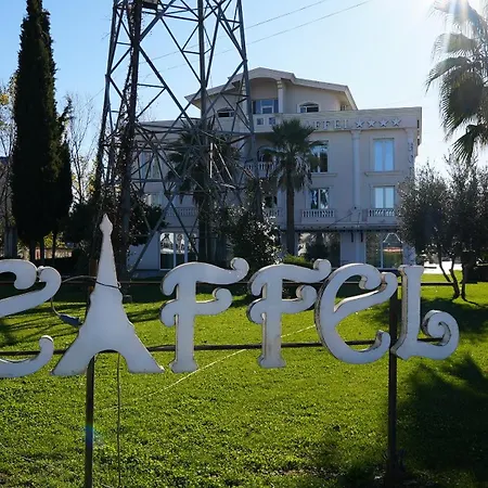 Hotel Eiffel Tirana